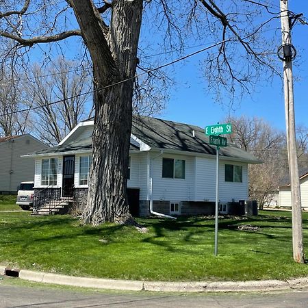 Albert Lea Revival Extérieur photo